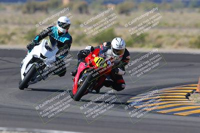 media/Nov-06-2022-SoCal Trackdays (Sun) [[208d2ccc26]]/Turn 11 (10am)/